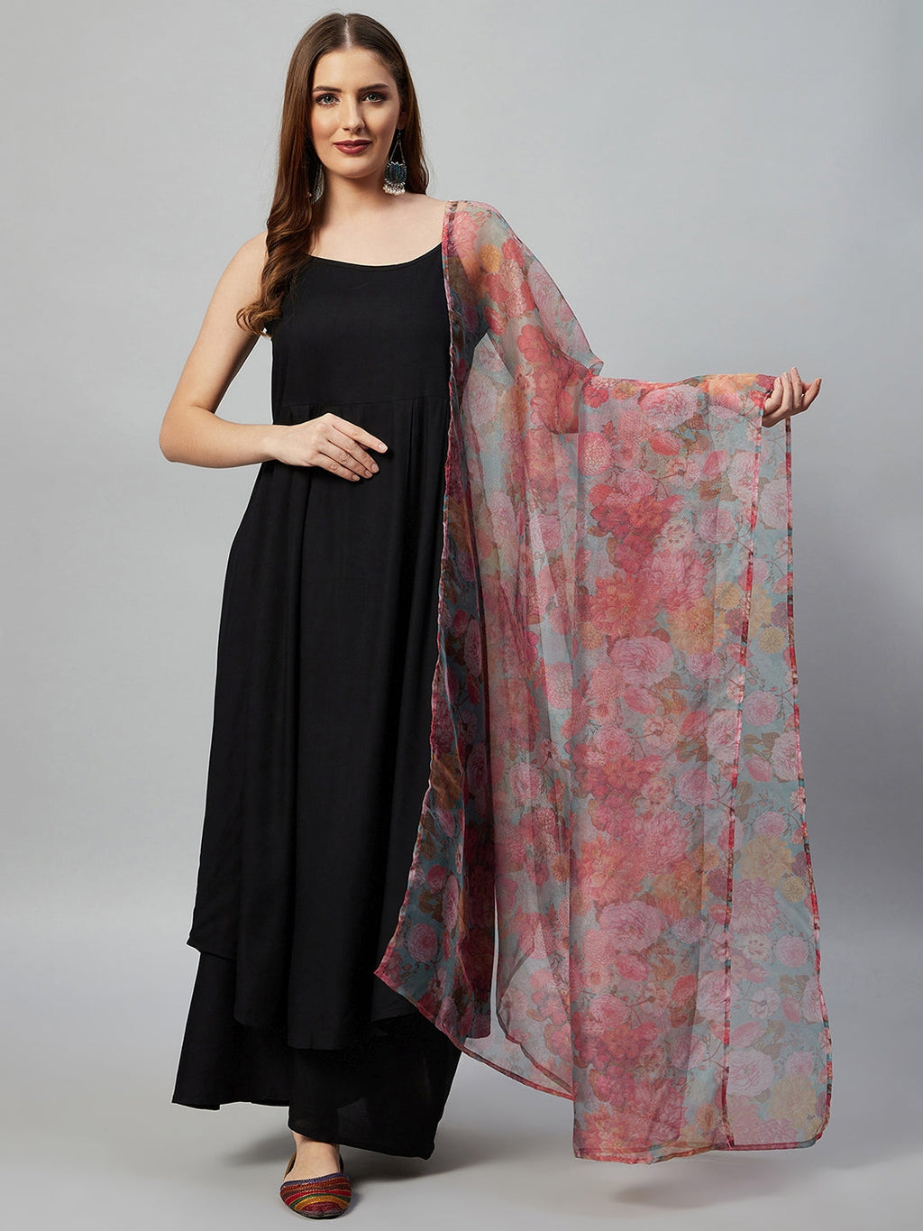 InWeave Black Strappy Set With Green Organza Dupatta | Grocsy