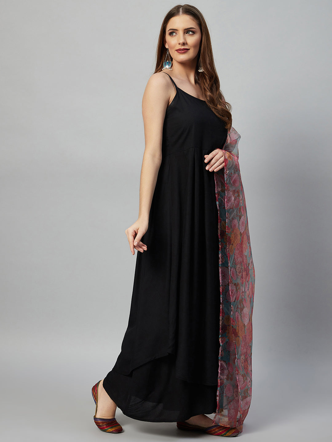 InWeave Black Strappy Set With Green Organza Dupatta | Grocsy