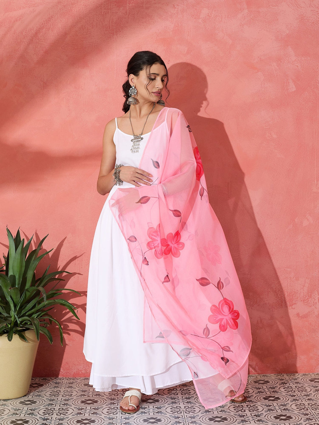 InWeave White Strappy Kurta Set With Pink Hand Print Dupatta | Grocsy
