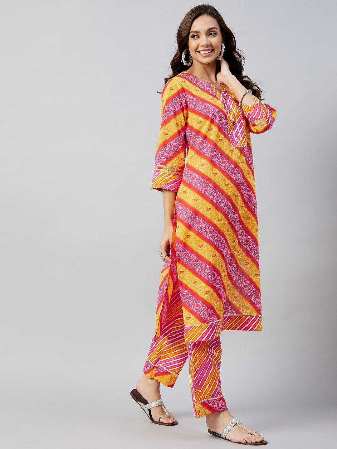 InWeave Women's Pink Mustard Lehriya Straight Kurta Set | Grocsy