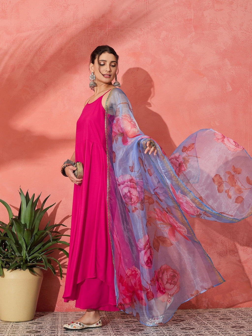 InWeave Fuchsia Strappy Set With Blue Fuchsia Organza Dupatta | Grocsy