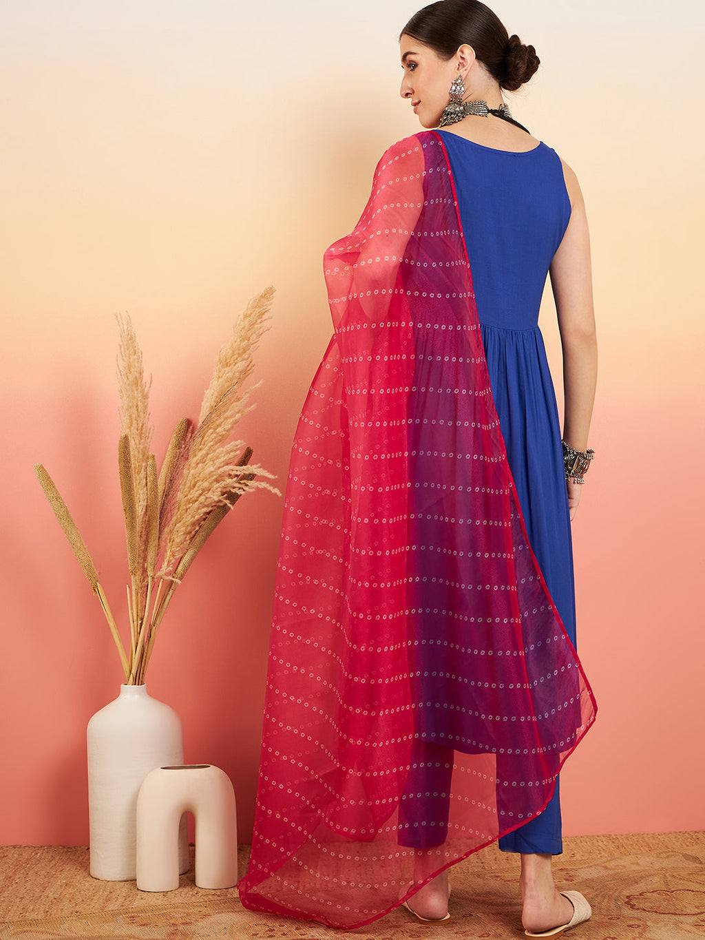 InWeave Women's Ink Blue Sleeveless Flared Kurta Set Fuschia Ba Or Dupatta | Grocsy
