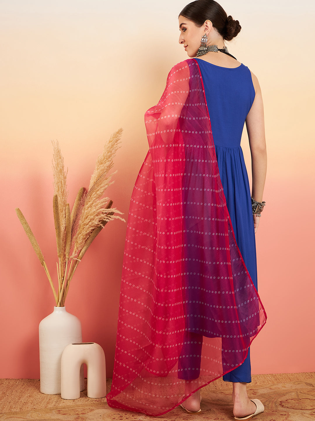 InWeave Women's Ink Blue Sleeveless Flared Kurta Set Fuschia Ba Or Dupatta | Grocsy