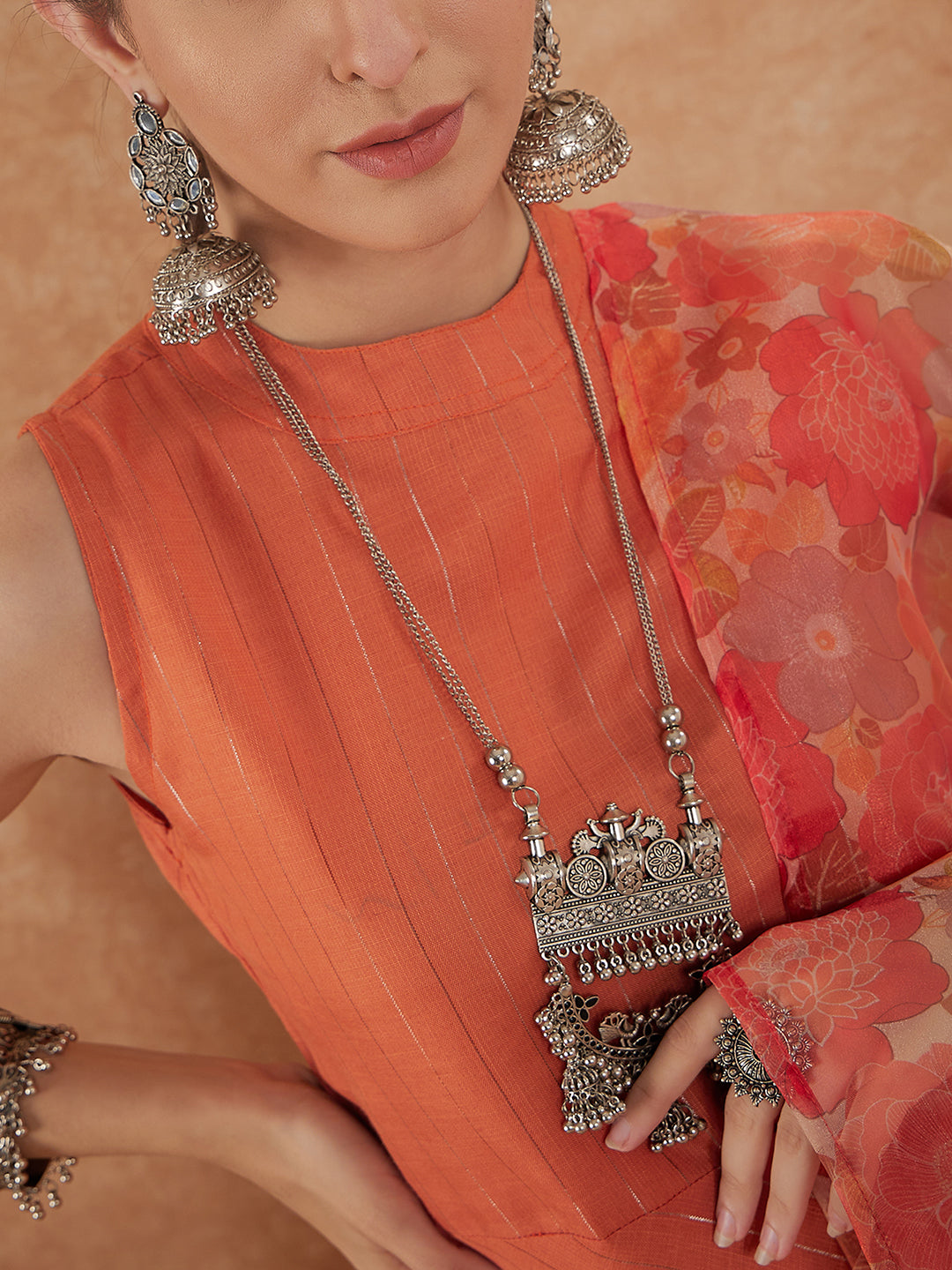 InWeave Women's Light Rust Lurex Kurta Set W Orange Big Or Dupatta | Grocsy