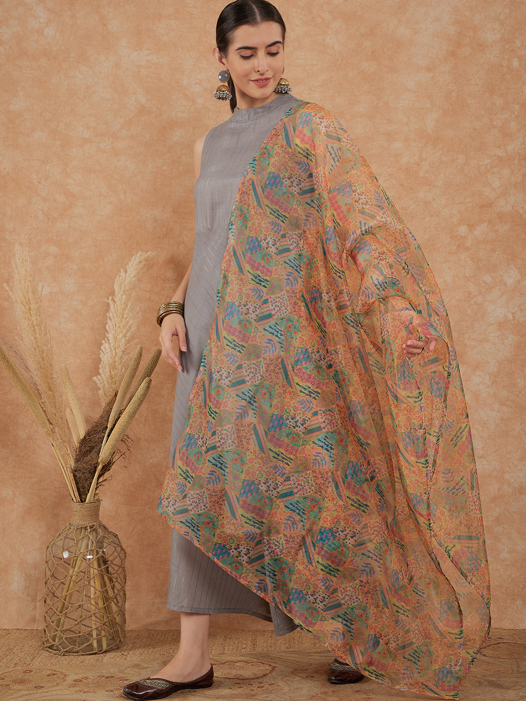 InWeave Women's Light Grey Lurex Kurta Set Multi Garden Or Dupatta | Grocsy