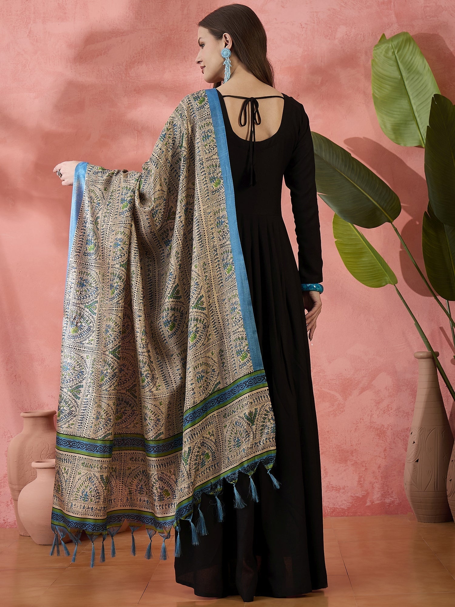 InWeave Black Sweetheart Kurta With Dupatta | Grocsy