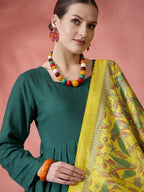 InWeave Green Sweetheart Kurta With Dupatta | Grocsy