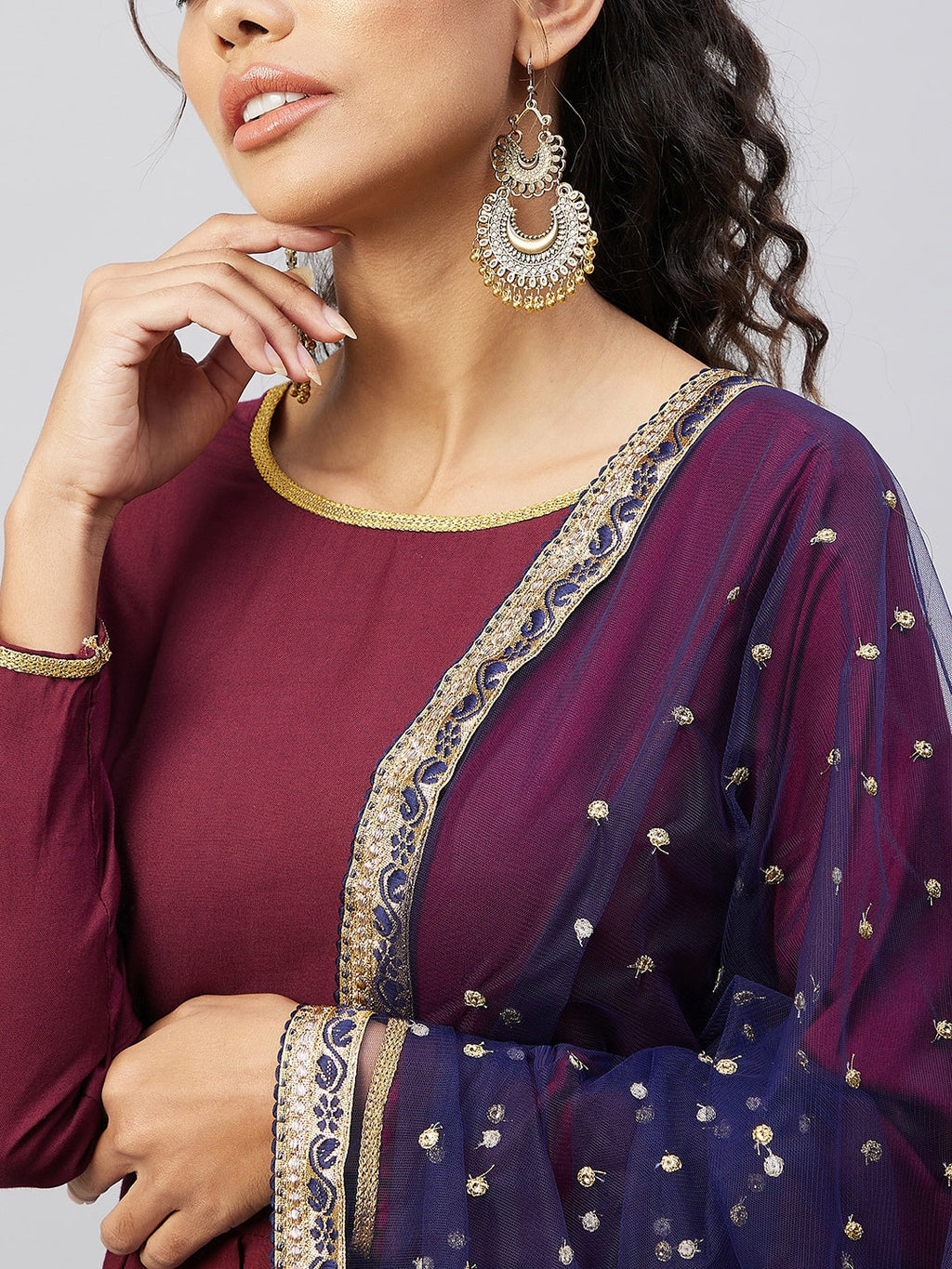 InWeave Women's Maroon Solid Long Kurta With Navy Net Dupatta | Grocsy