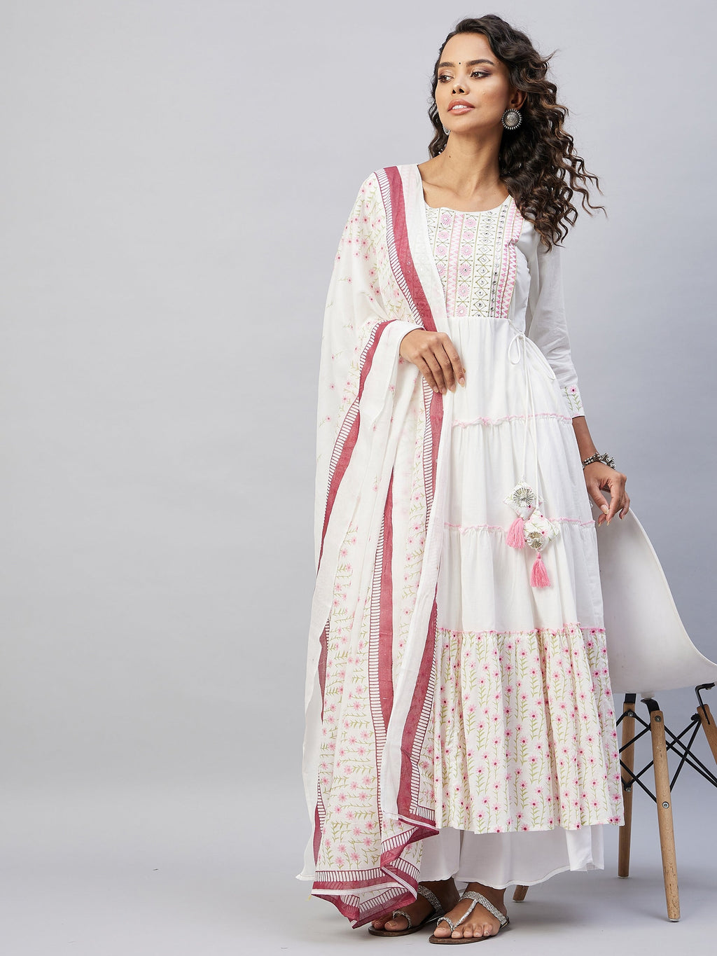 InWeave Women's Pink White Mirror Print Kurta With Dupatta | Grocsy