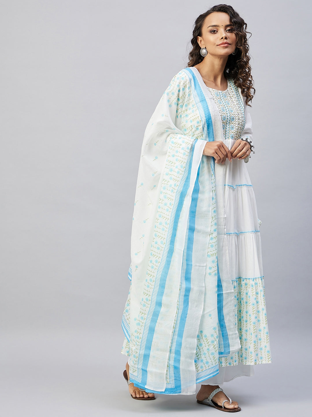 InWeave Women's Sky Blue White Mirror Print Kurta With Dupatta | Grocsy