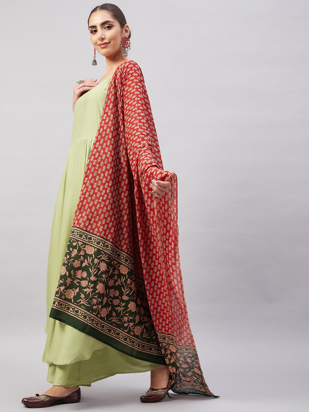 InWeave Women's Light Green R Strappy Set W Green Red Print Cotton Dupatta | Grocsy