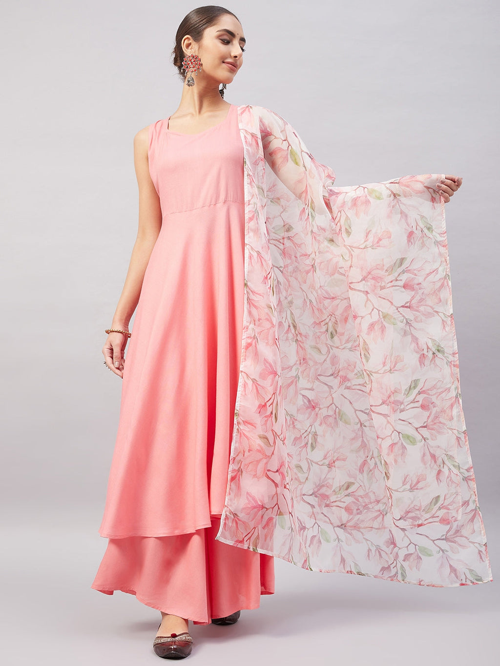 InWeave Women's Light Pink Sleeveless Kurta Set W White Peach Organza Dupatta | Grocsy