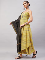 InWeave Women's Yelllow Floarl Print Strappy Set W Black Gold Check Dupatta | Grocsy