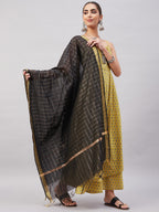 InWeave Women's Yelllow Floarl Print Strappy Set W Black Gold Check Dupatta | Grocsy