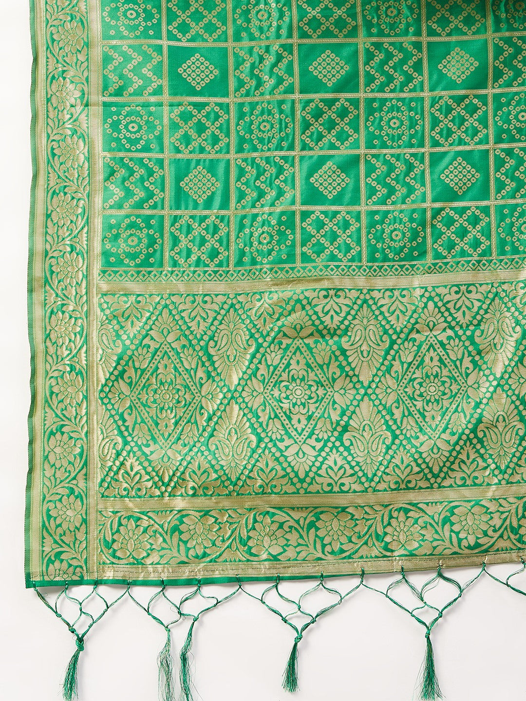 InWeave Women's Red Off Shoulder Kurta Set W Green Brocade Dupatta | Grocsy