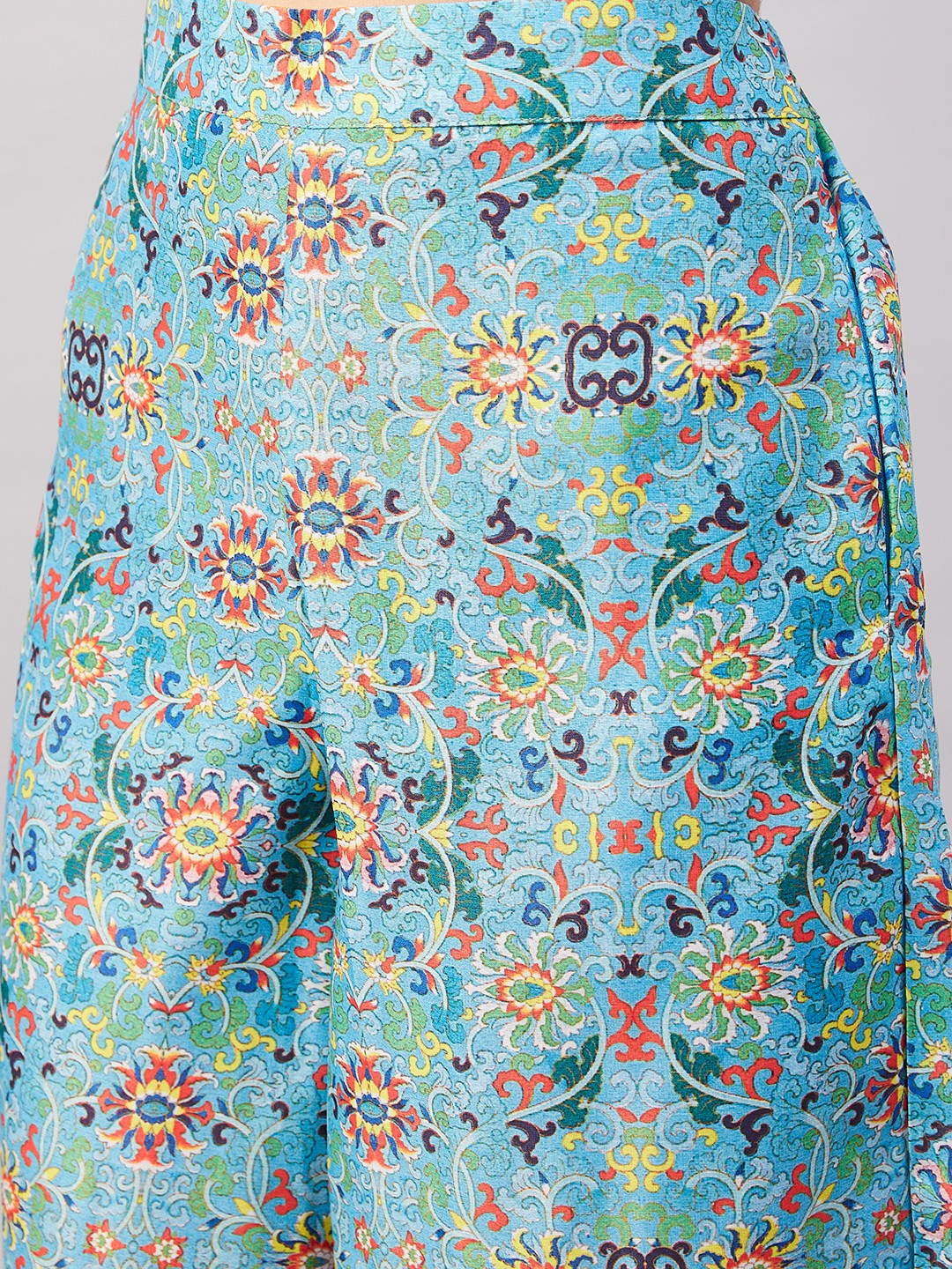 InWeave Women's Sky Blue Floral Halter Kurta Set W Sb Leh Organza Dupatta | Grocsy