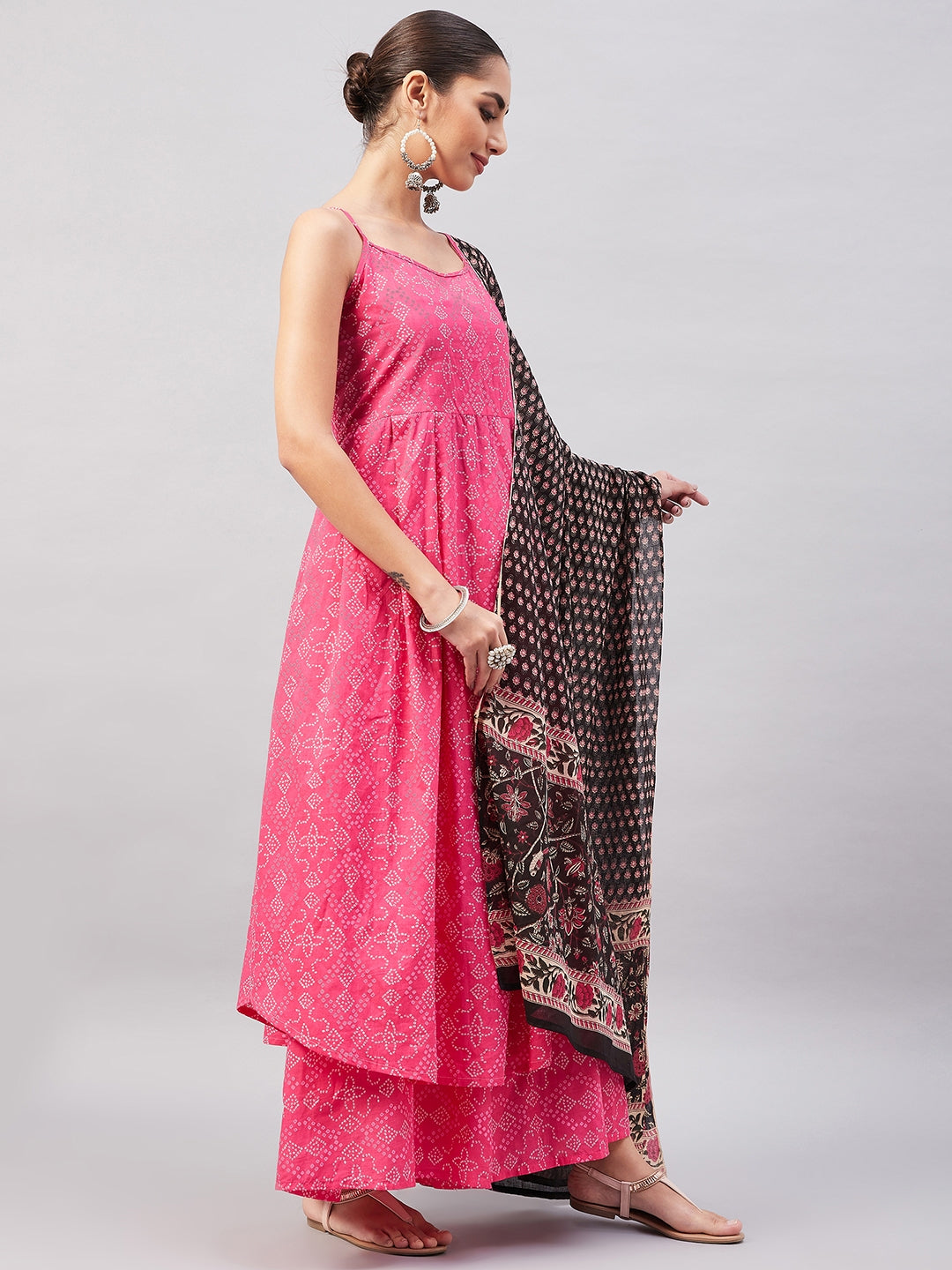 InWeave Women's Pink Bandhani Strappy Set W Black Pink Ethnic Dupatta | Grocsy