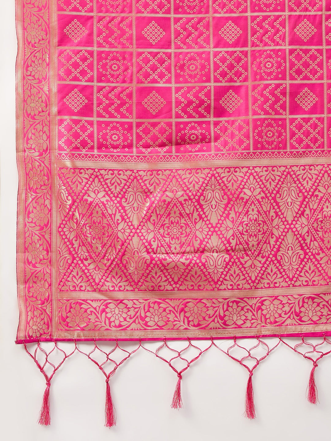 InWeave Women's Wine Solid Strappy Set With Pink Brocade Dupatta | Grocsy