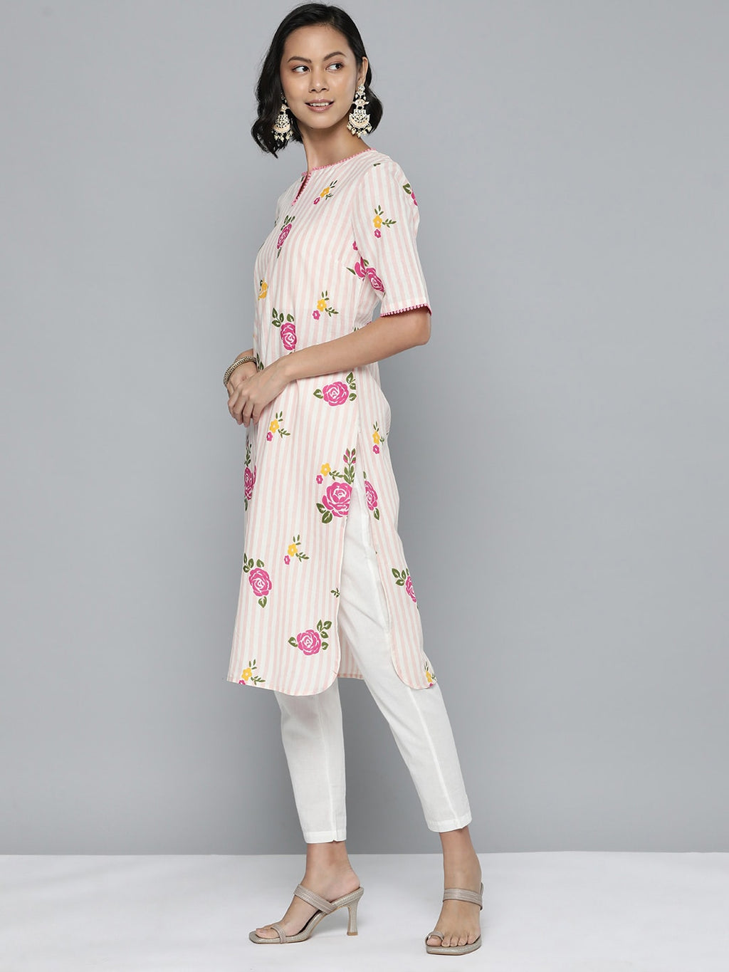 HERE&NOW Women Floral Printed Straight Kurta | Grocsy