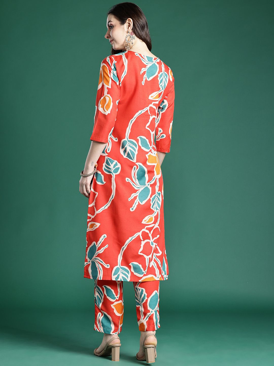 Indo Era Floral Printed Regular Pure Cotton Kurta with Trousers | Grocsy