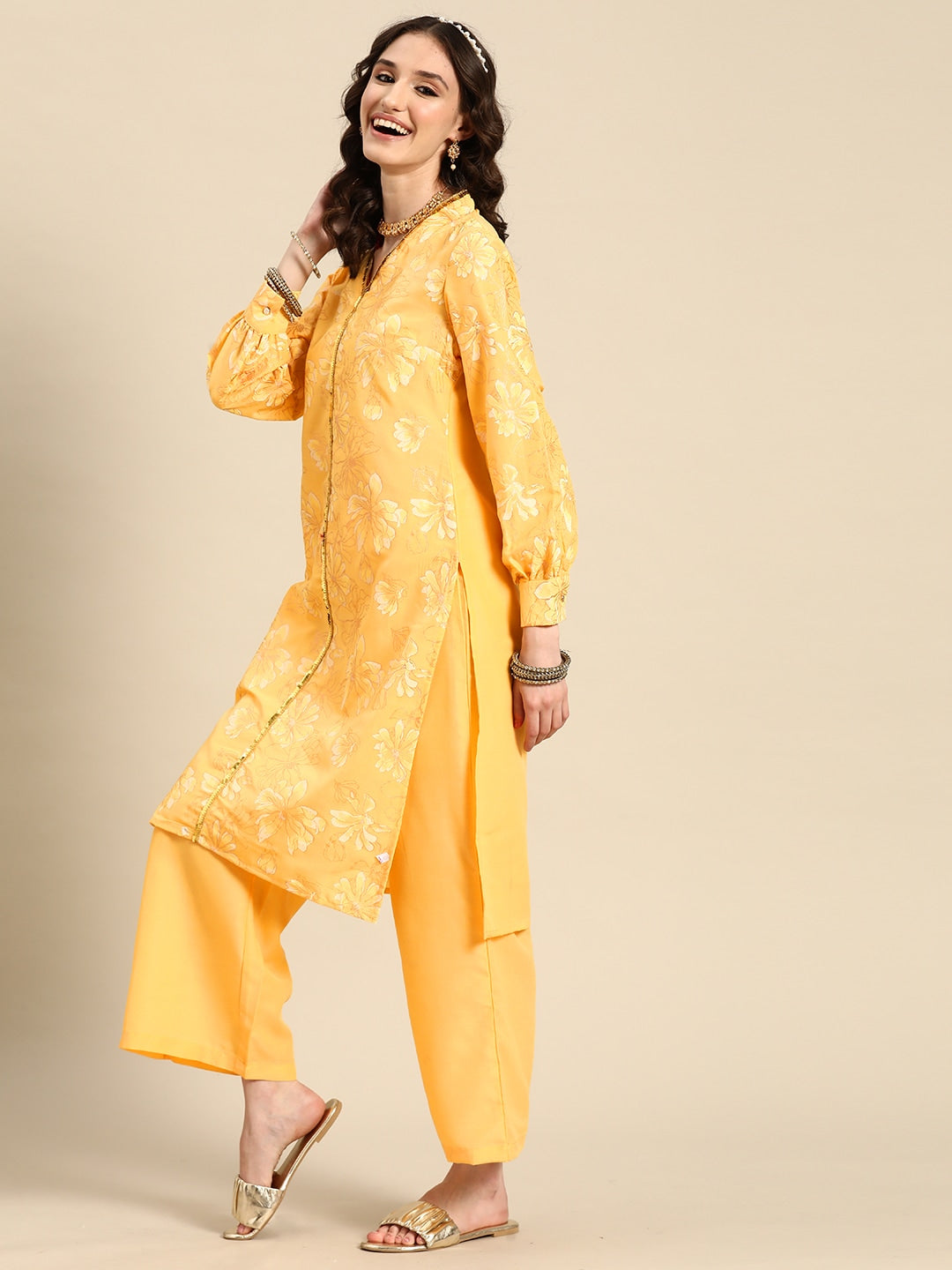 Sangria Women Ethnic Motifs Printed Kurta with Palazzos | Grocsy