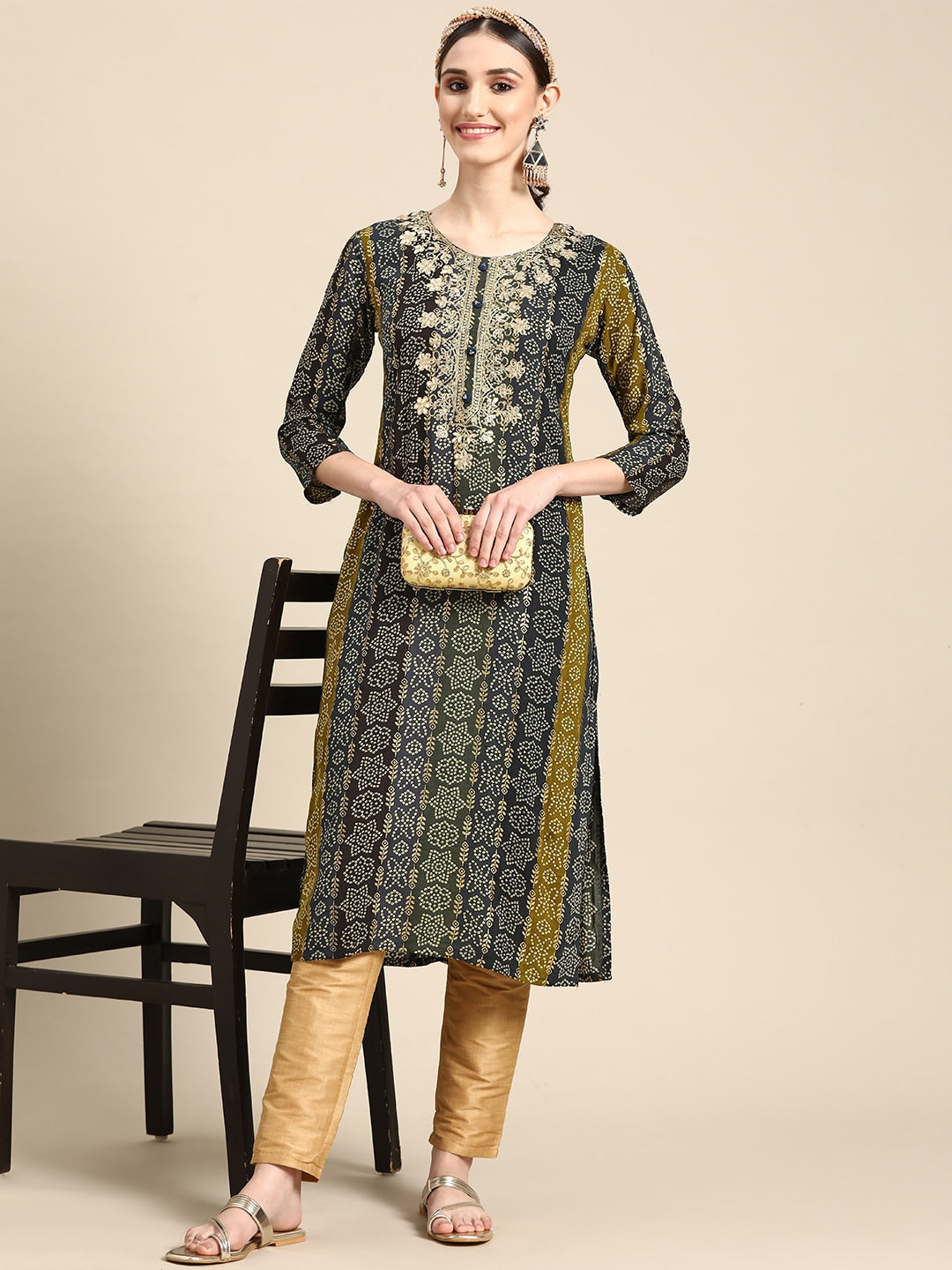 Sangria Women Blue Bandhani Embroidered Thread Work Kurta | Grocsy