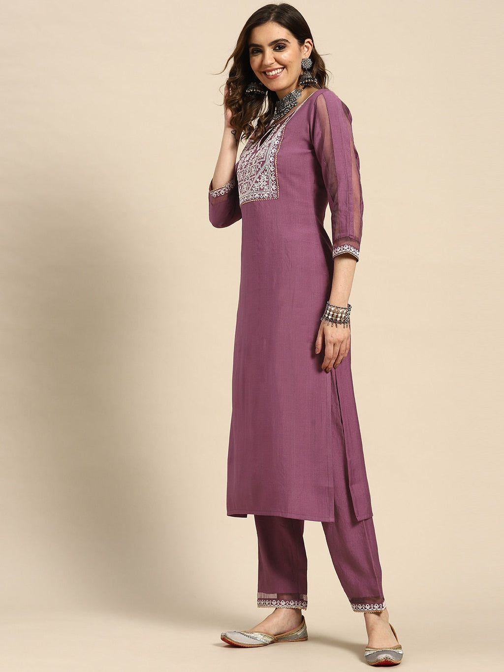 Sangria Women Embroidered Regular Thread Work Kurta with Trousers & With Dupatta | Grocsy