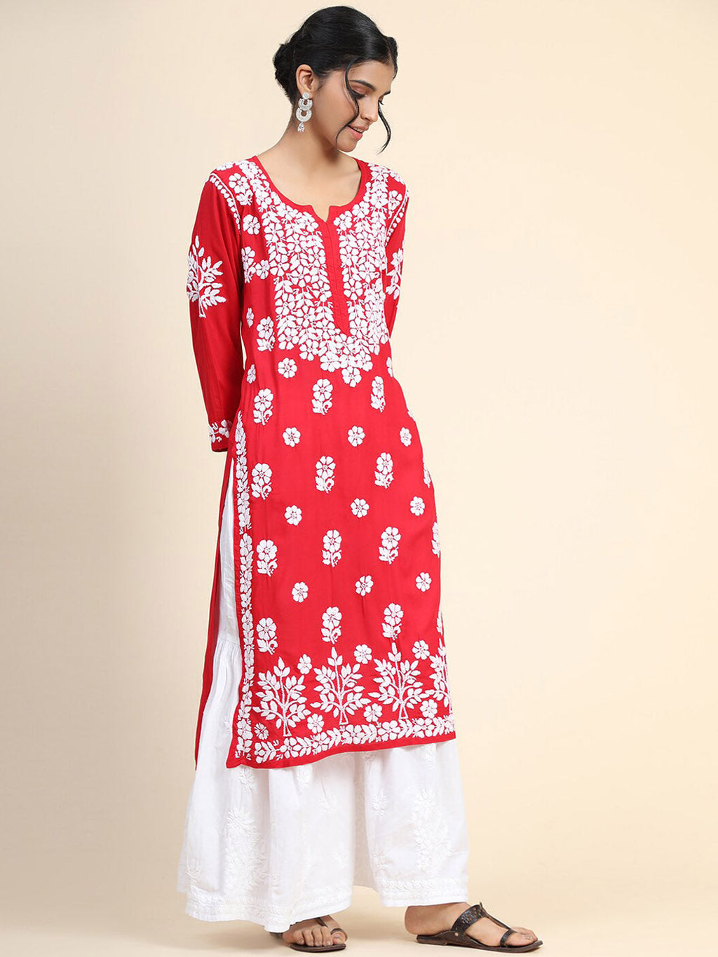 HOUSE OF KARI Women Embroidered Chikankari Cotton Kurta | Grocsy