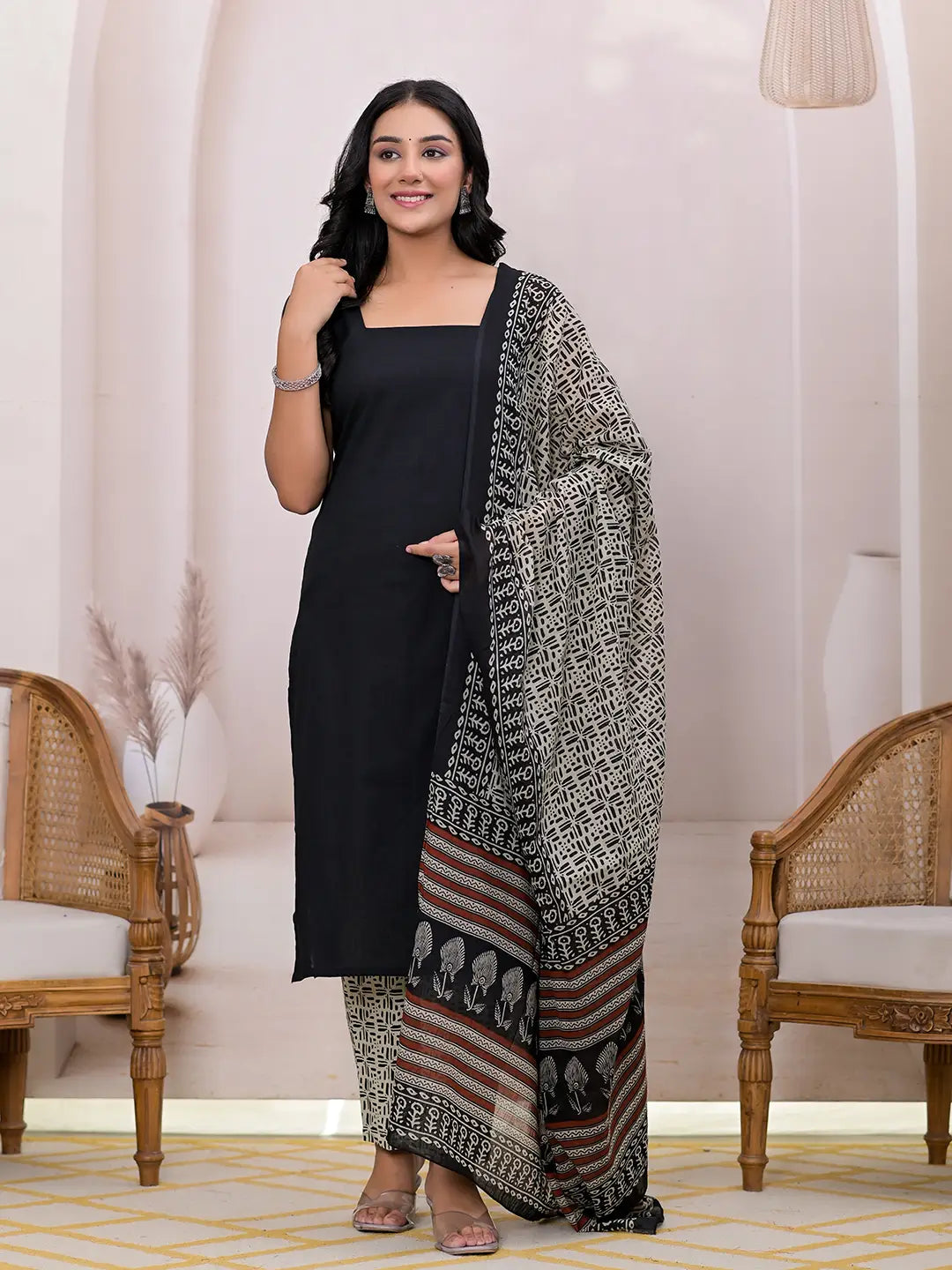 Yufta Black & Beige Pure Cotton Straight Kurta Dupatta Set | Grocsy