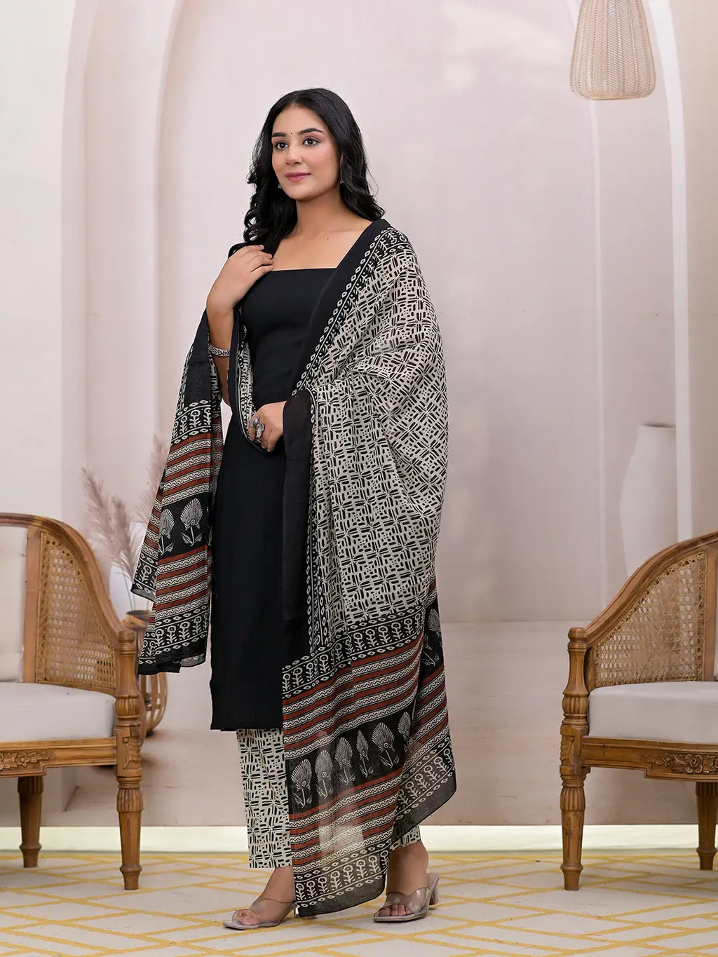Yufta Black & Beige Pure Cotton Straight Kurta Dupatta Set | Grocsy