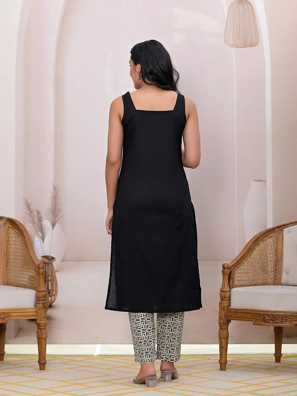 Yufta Black & Beige Pure Cotton Straight Kurta Dupatta Set | Grocsy
