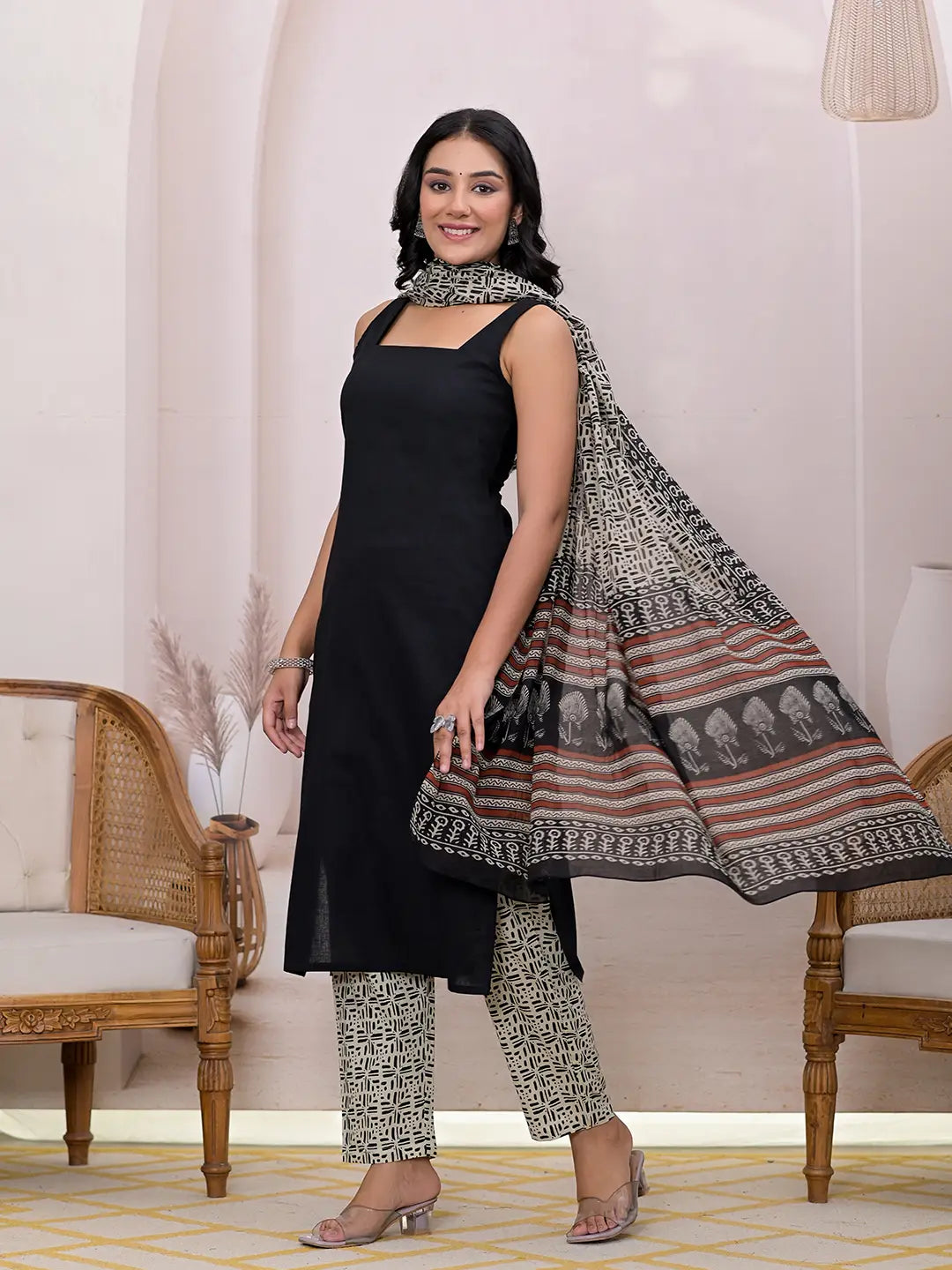 Yufta Black & Beige Pure Cotton Straight Kurta Dupatta Set | Grocsy