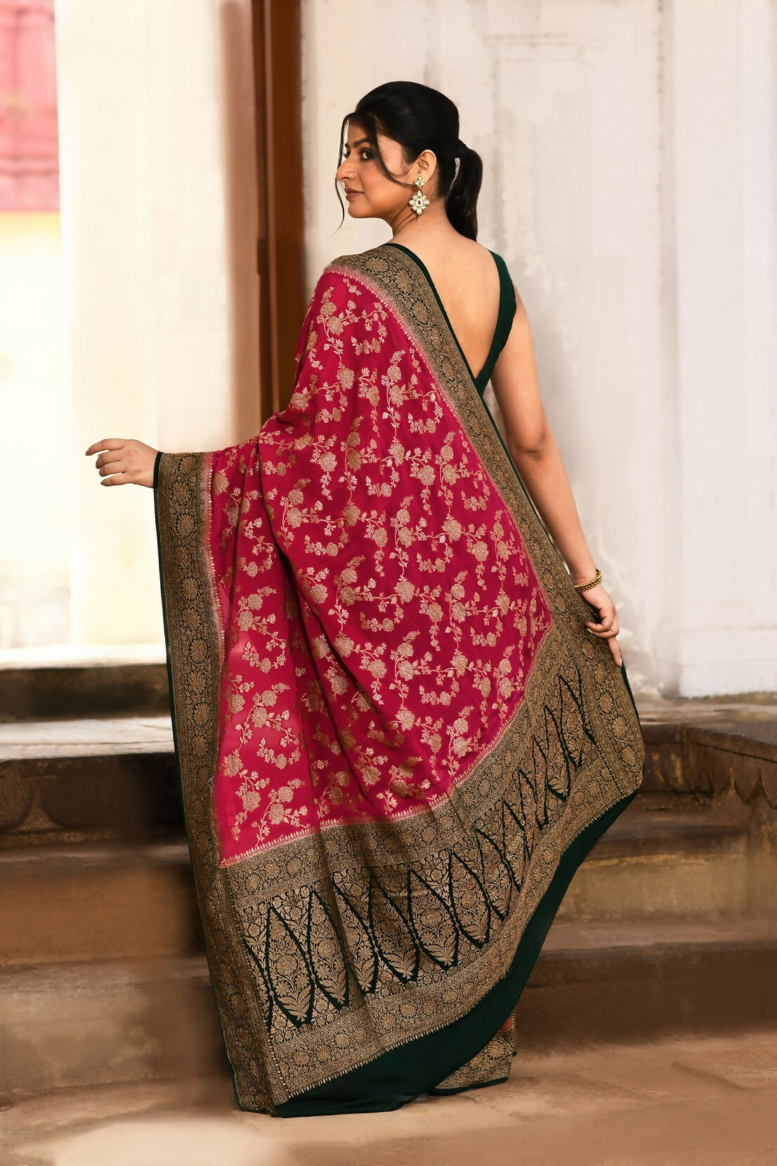 Joban Fashion Hot Pink Crepe Chiffon Pure Handloom Banarasi Silk Saree | Grocsy