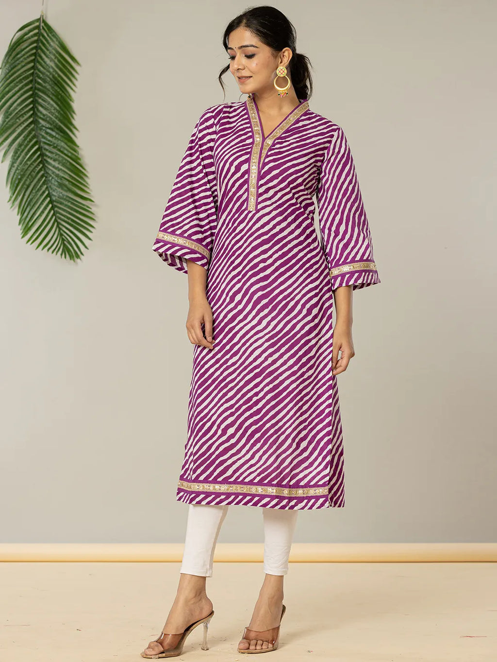 Yufta Cotton Purple Leheriya Kurta | Grocsy