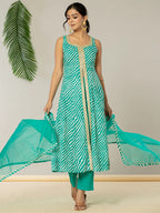 Yufta Cotton Leheriya Kurta Dupatta Pant Set | Grocsy