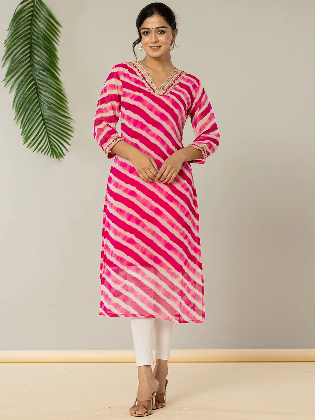 Yufta Pink Georgette Lehriya Kurta | Grocsy