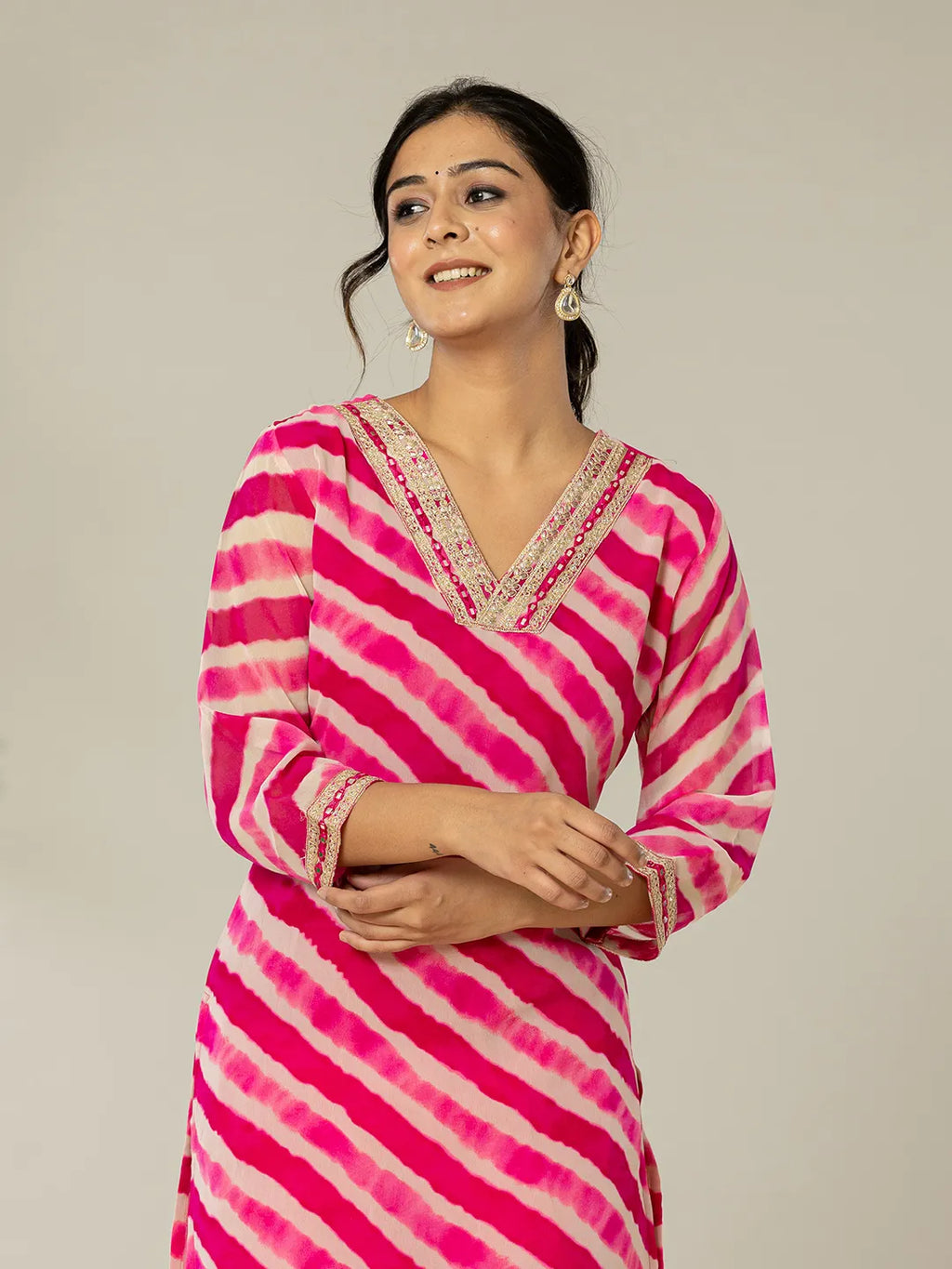 Yufta Pink Georgette Lehriya Kurta | Grocsy