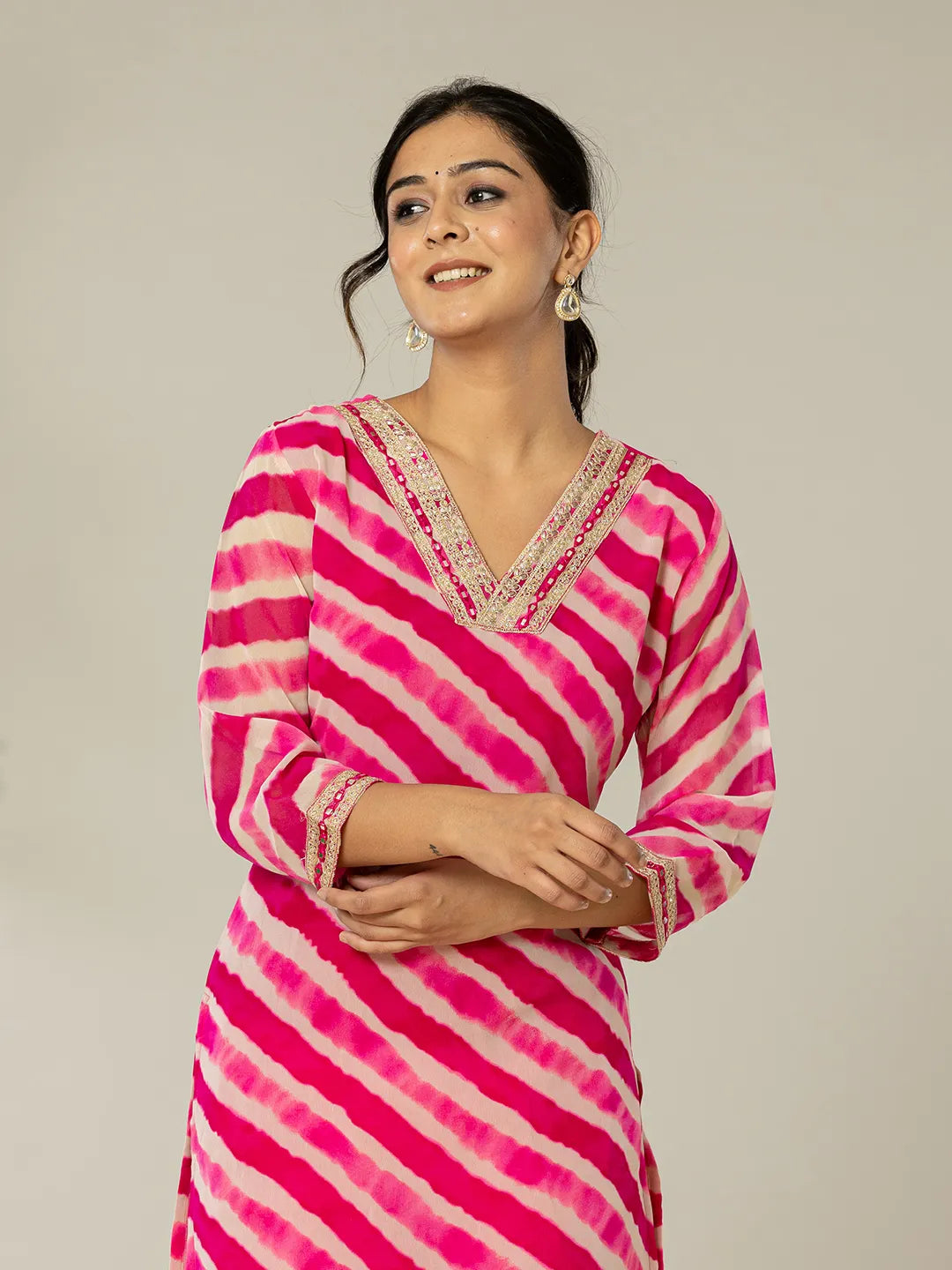 Yufta Pink Georgette Lehriya Kurta | Grocsy