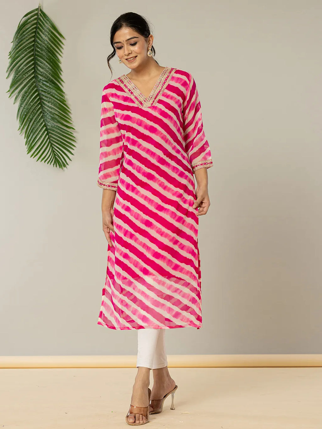 Yufta Pink Georgette Lehriya Kurta | Grocsy