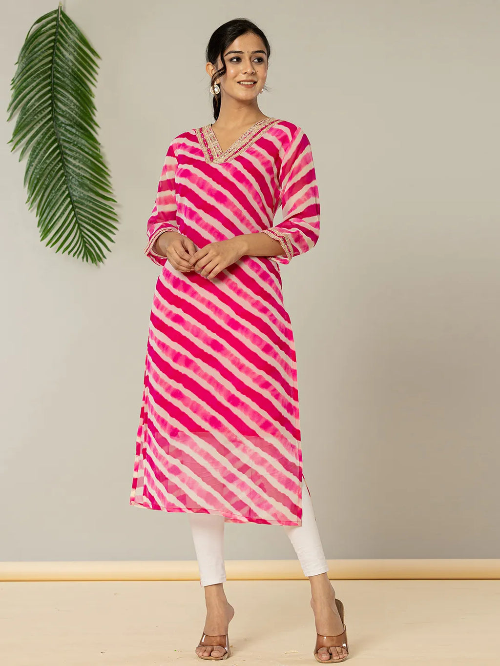 Yufta Pink Georgette Lehriya Kurta | Grocsy