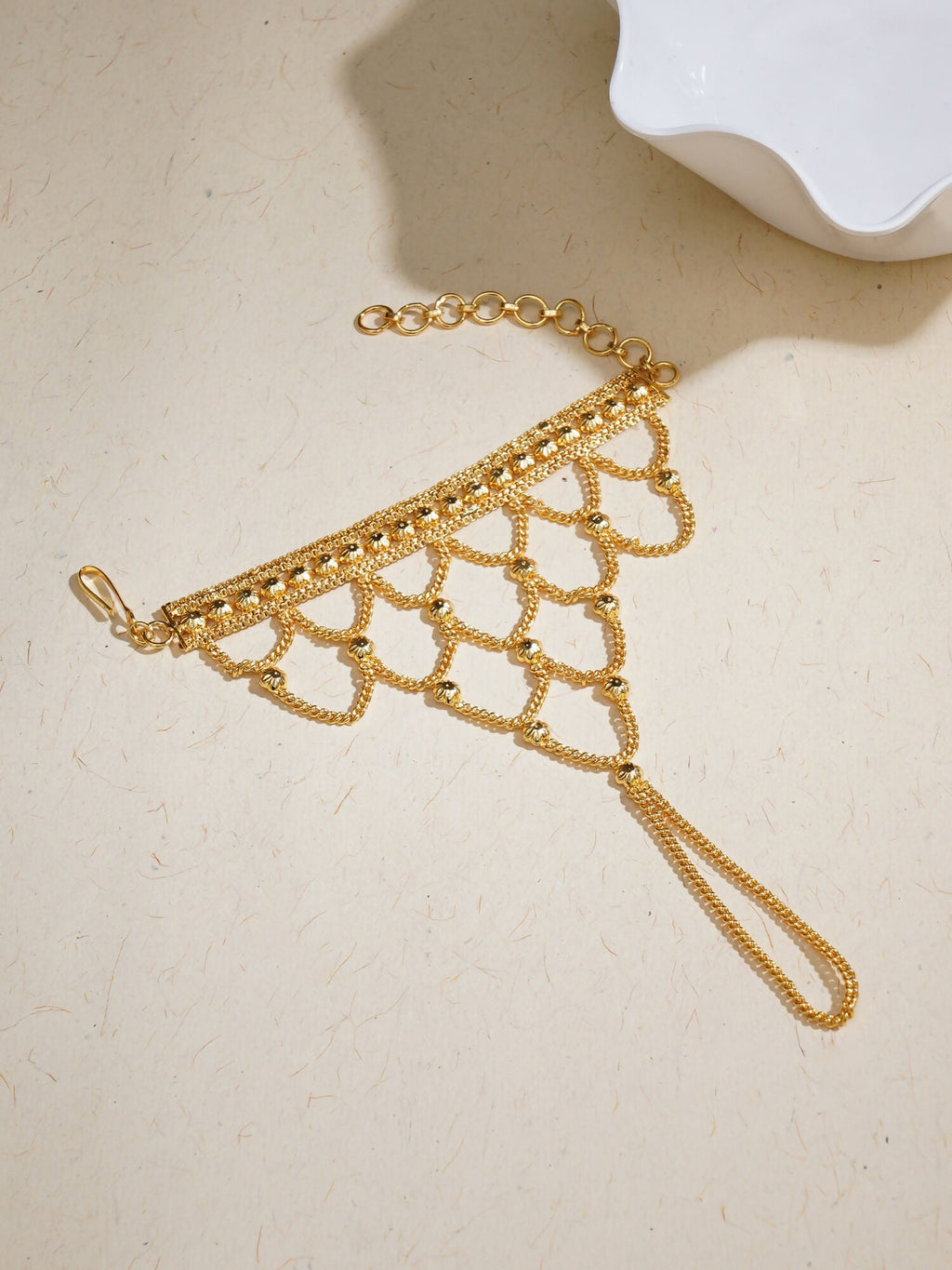 Golden Haathphool (Gold) - Ruby Raang | Grocsy