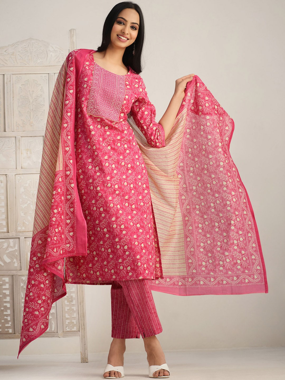 Sangria Red Floral Printed Gotta Patti Pure Cotton Kurta With Trouser & Dupatta | Grocsy