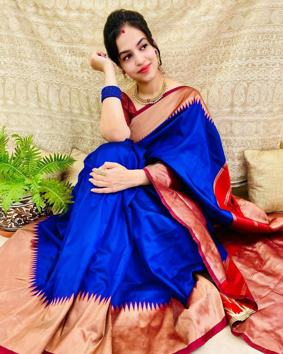 DEIANA'S Beautiful Designer Golden zari Soft Lichi Silk Saree - Blue | Grocsy