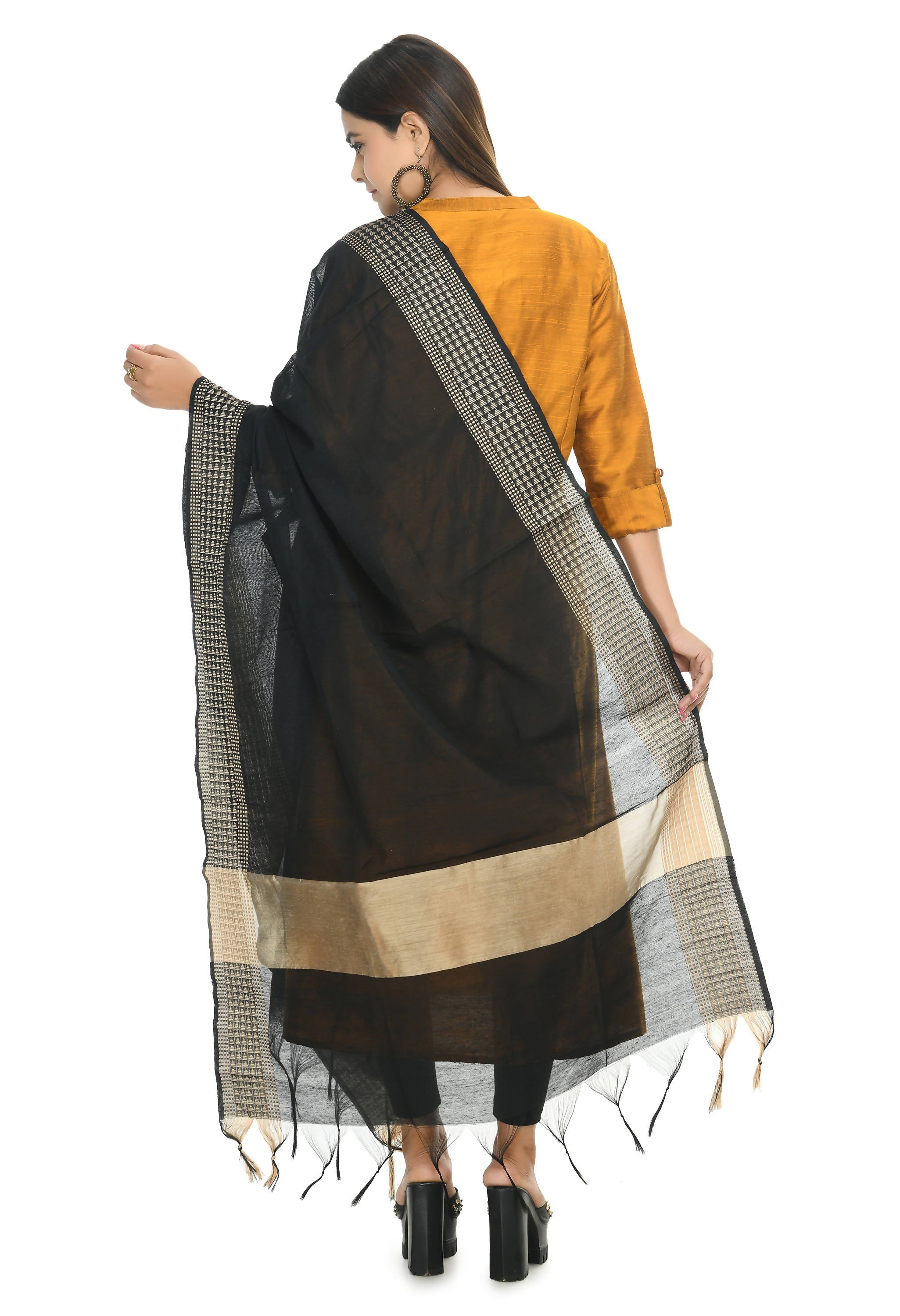 Mominos Fashion Moeza Women's Handloom Cotton Black Dupatta | Grocsy