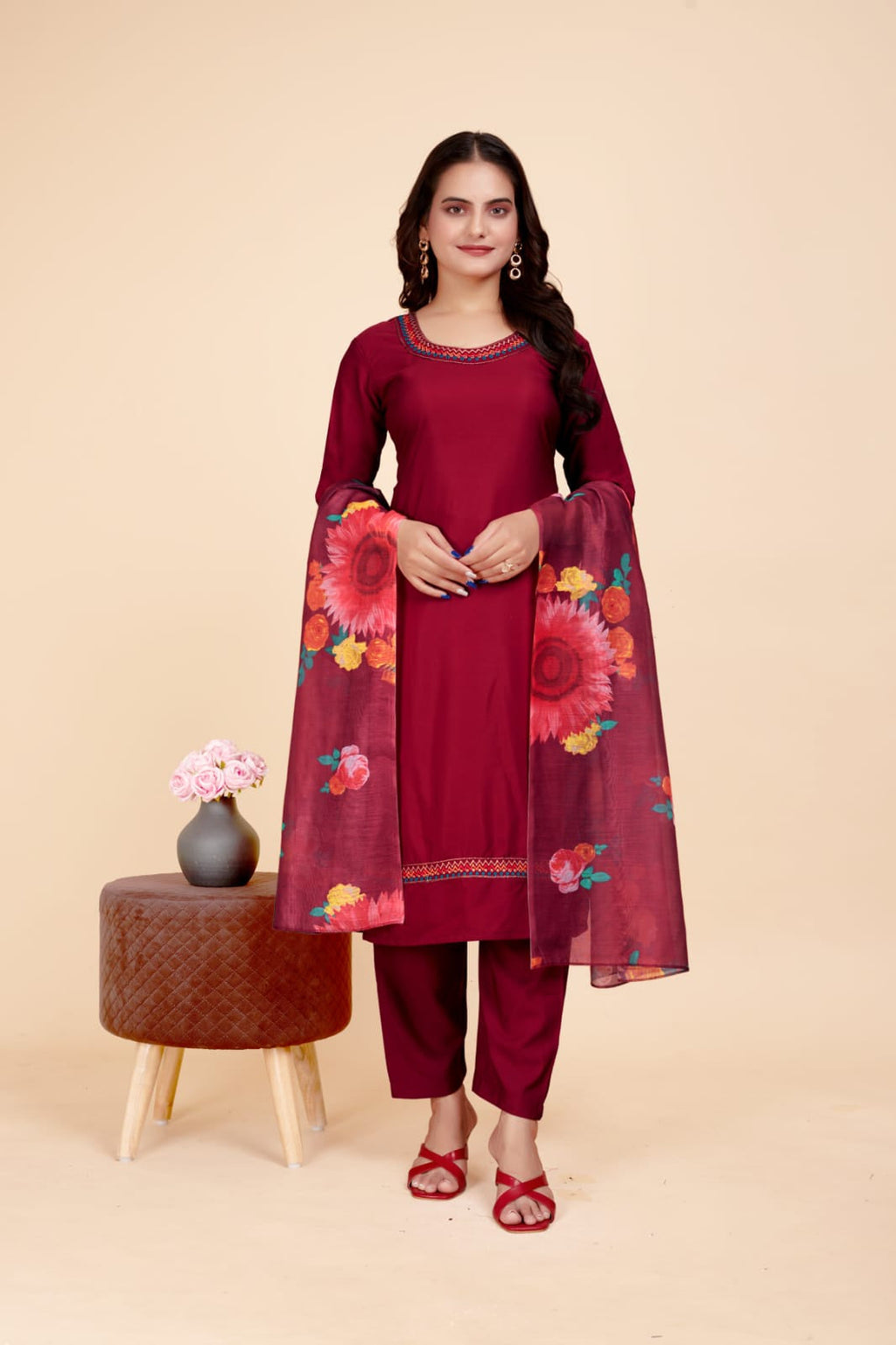 Women's Solid Maroon Kurta Set with Dupatta Set - A2M | Grocsy