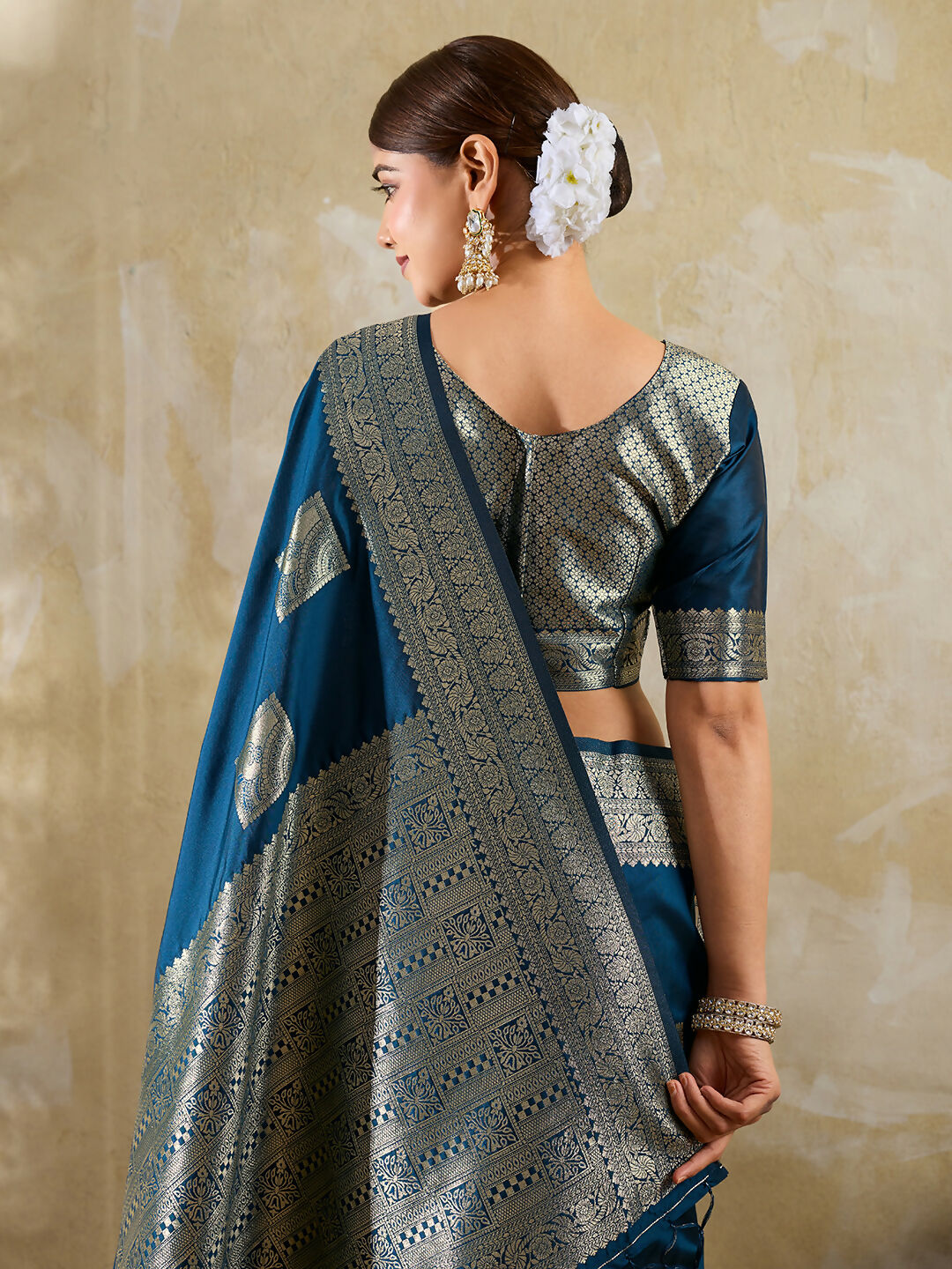 Shree Shyam Fashion Teal Blue Silk Blend Saree | Grocsy