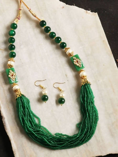 Mominos Fashion Johar Kamal Women's Green Beads Pearls Gold-Polished Jewellery Set | Grocsy