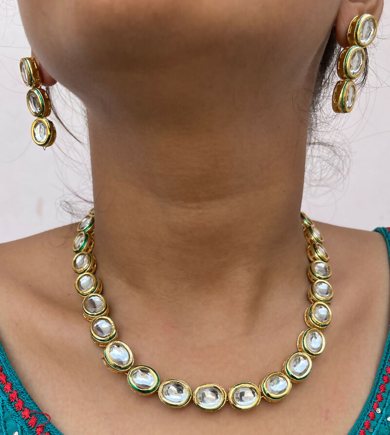 Joban Fashion Hand Made High Quality Gold Plated Base Metal Alloy Kundan Stone Studded Kundan Jewellery Set | Grocsy