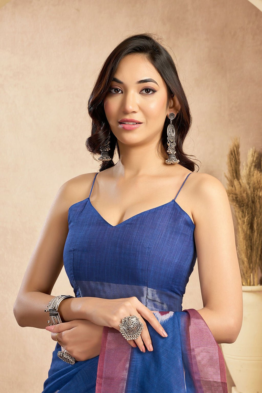 Vastranavya Blue Digital Printed Linen Ready To Wear Pocket Saree with Unstitched Blouse | Grocsy