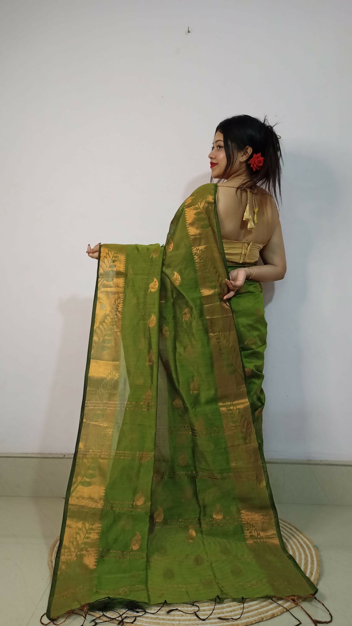 Exclusive Collection Beautiful Olive Green Cotton Silk Woven Handloom Saree With Running Blouse Piece | Grocsy